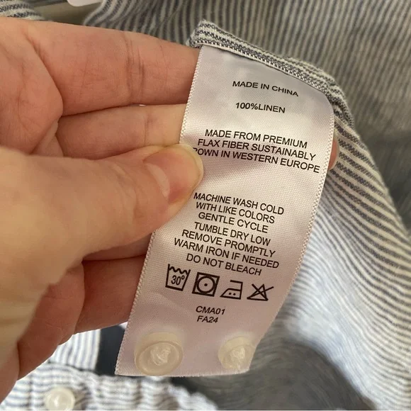 Quince Blue Pinstripe 100% European Linen Buttoned Top Classic Business Spring M - Picture 9 of 10